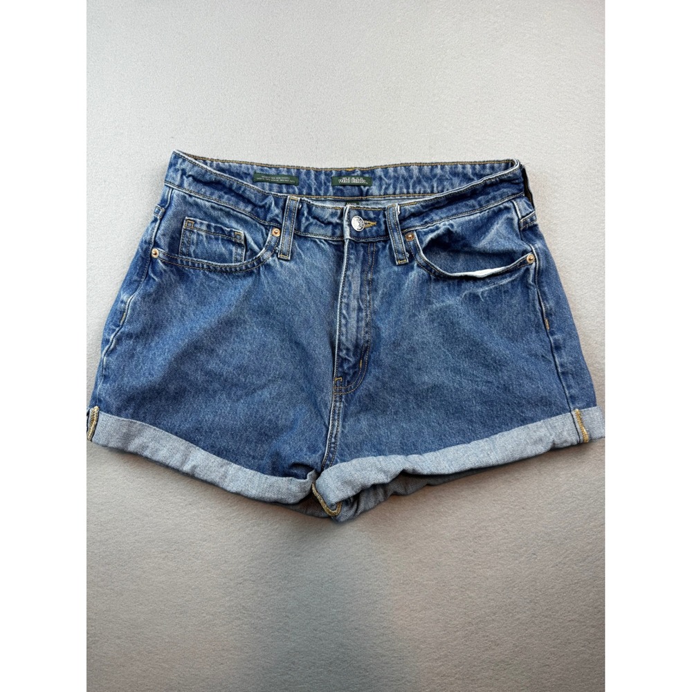 Wild Fable Highest Rise Mom Shorts Medium Wash Happy Embroidered Size 8 29R